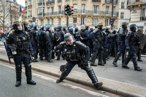 Grève contre la réforme des retraites 26 personnes interpellées en