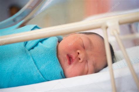 Asian Newborn Baby Girl — Stock Photo © Szefei 24366049