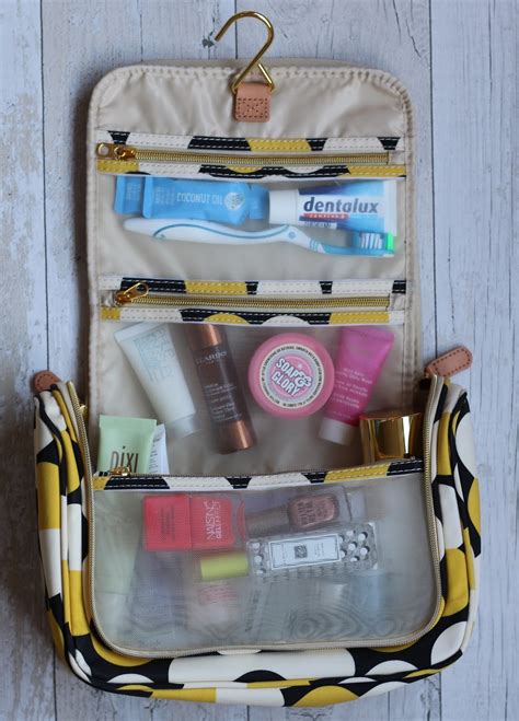 Travel Beauty: the products I took on holiday | Strawberry Blonde