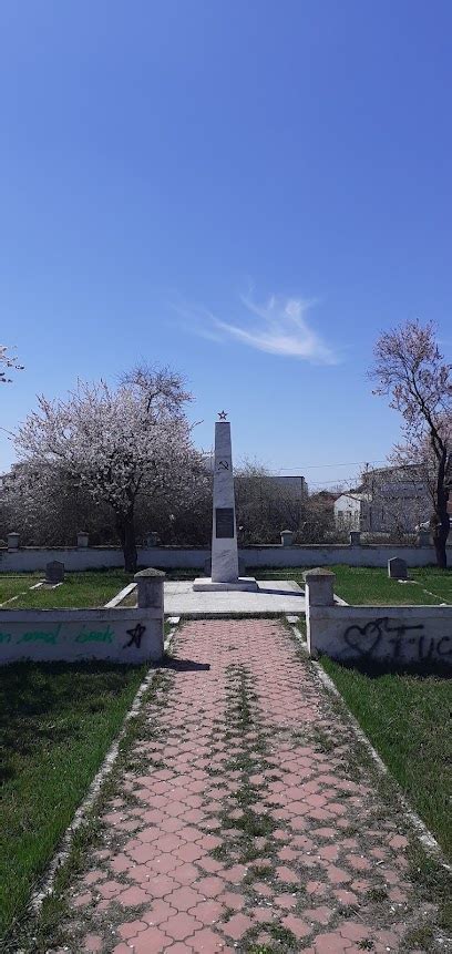 Cimitirul EroilorStrada Ecaterina Teodoroiu 1A Slatina