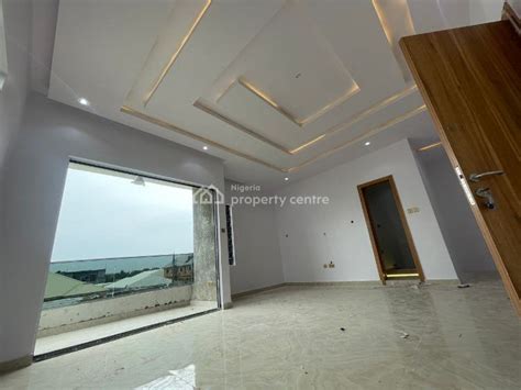 For Sale Luxury 3 Bedroom Duplex Bq With Governor S Consent