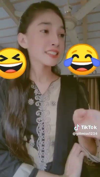 Gillsister 😋😍😁😉😁🤭 Golgappe😁😂 Chahie😋😋🤭🤭 Mujhe 😉😋😁 Like My Video