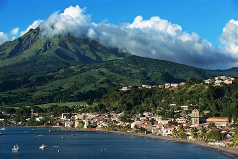 Know more about Martinique island in the Caribbean