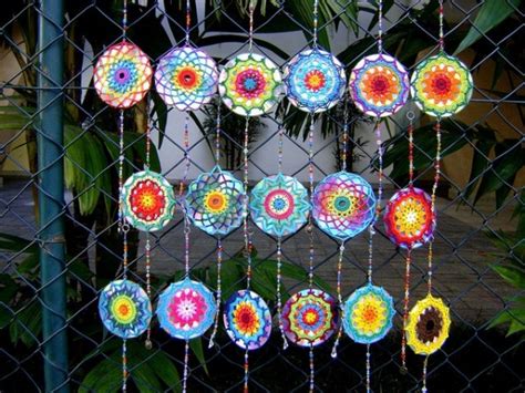 Upcycled Crochet Mandalas Over CDs Crochet Patterns How To