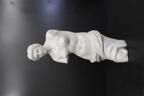 Scultura Venere Di Milo Marmo Bianco Statuario Marmo Xx Secolo For