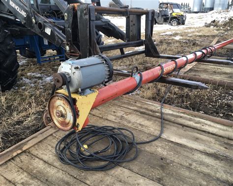 Dunkle Auction Services WESTFIELD 4 X 20 Ft Utility Auger W 3 4 HP