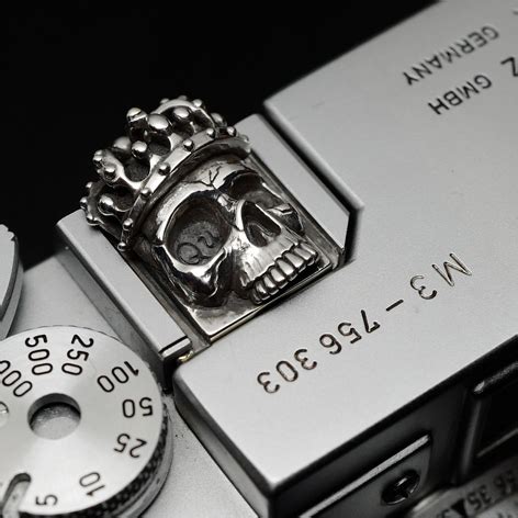 JAY TSUJIMURA The Queen Skull Hot Shoe Cover Silver925 For Leica Camera