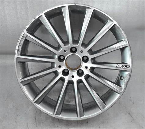 Felga Aluminiowa Mercedes Benz Oe Mercedes C Klasa C Amg