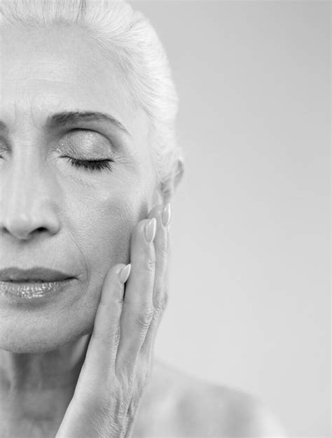 How To Treat Jowls The Comprehensive Guide By Aestheticlinix