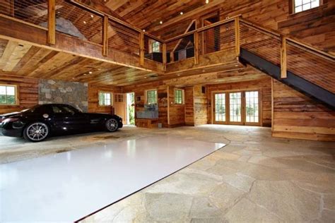 The Most Amazing Garage Ever 15 Pics