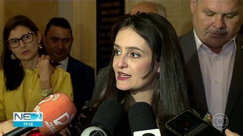 Raquel Lyra assina pacto nacional para gestão de recursos hídricos e