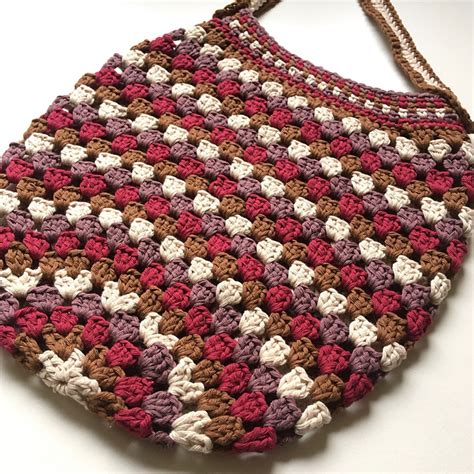 Ravelry Granny Market Bag Pattern By Susy Knotsosquare