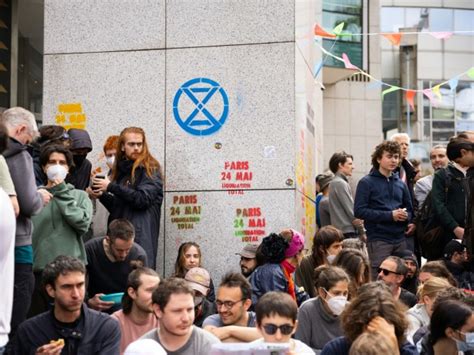 173 interpellations après une action militante devant les locaux d