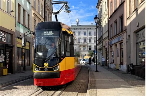 Tramwaje linii nr 1 jeździły w Grudziądzu testowo po nowoczesnym