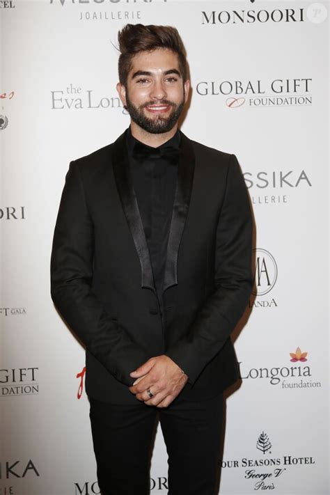 Photo Kendji Girac Photocall Au D Ner Du Global Gift Gala Au Profit