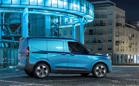 Llega la nueva Ford E Transit Courier una furgoneta eléctrica muy