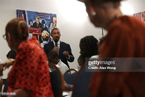 Kweisi Mfume Family Photos and Premium High Res Pictures - Getty Images