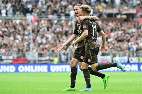 Jetzt Im Liveticker So Läuft Es Für St Pauli Bei Greuther Fürth