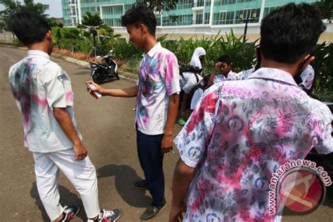 Magelang Larang Siswa Smp Coret Coret Baju Rayakan Kelulusan Antara News