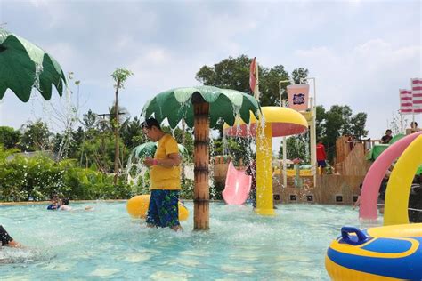 Rekomendasi 5 Waterpark Di Tangerang Harga Mulai Rp 20 000