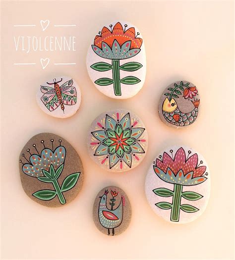 Hand Painted Rocks Paperweight Painted Stones Di Vijolcenne Su Etsy