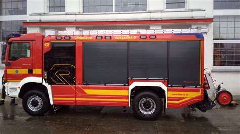 Rosenbauer Hlf At W Schmitt Gmbh Feuerwehrtechnik