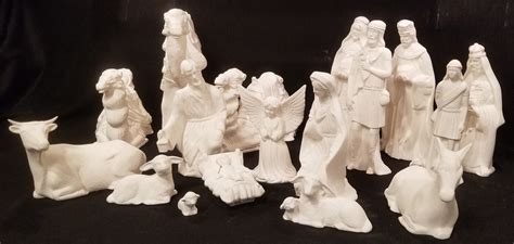 17 Piece LARGE Ceramic Bisque Nativity Scene Ready To Paint Etsy