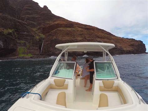 Na Pali Coast Boats Makana Charters And Tours