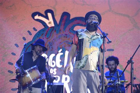 Grandes shows e sucesso de público marcam a abertura do Festival Viva