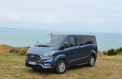 Essai Ford Tourneo Custom Phev 2020 à Utiliser Avec Modération