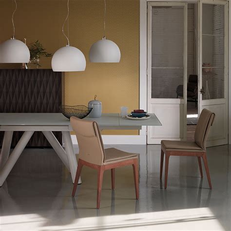 Leather Dining Chairs Prove Elegance Is Timeless