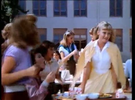 Grease - Summer Nights Screencap - Grease the Movie Image (16004390 ...