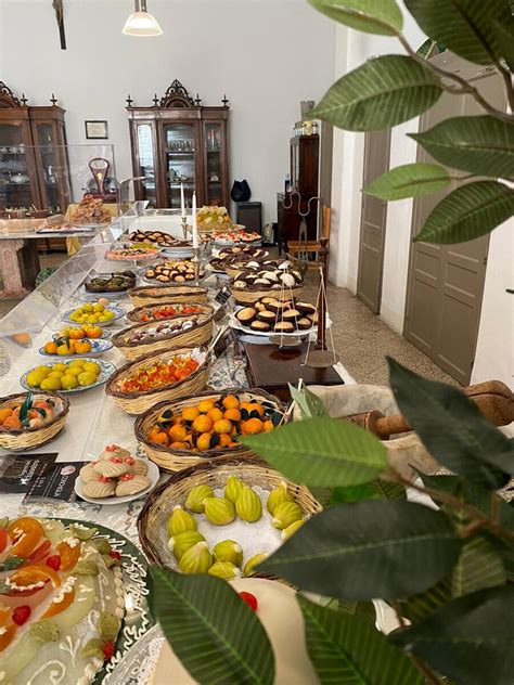 I Segreti Del Chiostro A Palermo Pasticceria Dentro A Un Ex Convento