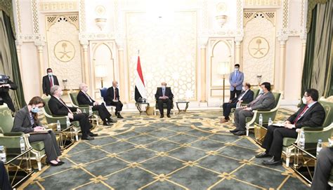 President Hadi Receives The Us Special Envoy To Yemen Ministry Of