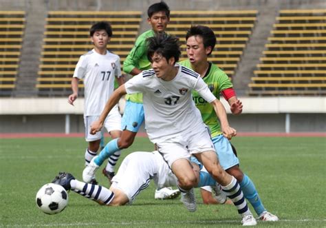 神戸新聞next｜映像・写真｜写真ニュース特集｜2021県高校総体｜サッカー男子決勝（6月6日）