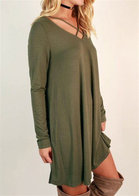 Solid Hollow Out Dress Without Necklace Bellelily