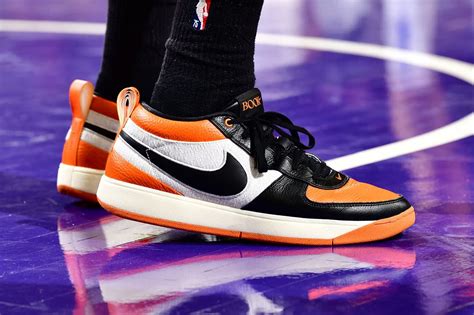 Devin Booker S Latest Nike Book 1 PE Salutes The Air Jordan 1