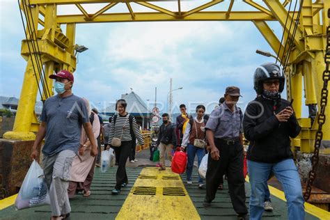 Pelabuhan Ketapang Gilimanuk Dibuka Kembali Antara Foto