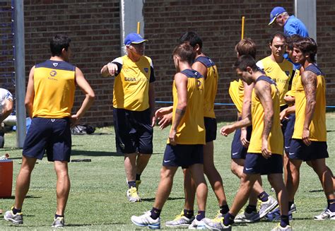 Práctica De Fútbol En Boca Bianchi Paró El Primer Equipo Del Año Con