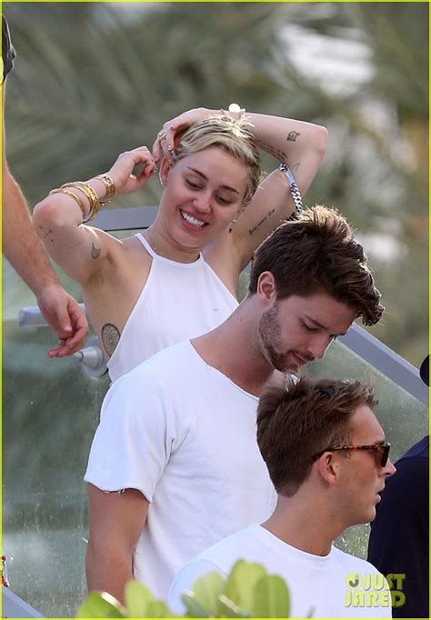 Miley Cyrus Gets Sweet Kiss From Boyfriend Patrick Schwarzenegger