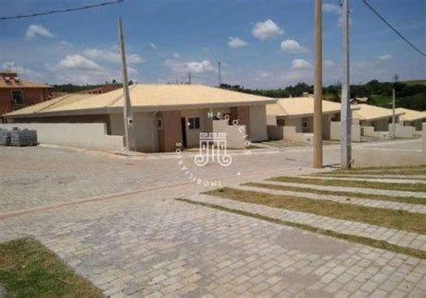 Casas em condomínio piscina 3 quartos à venda no Parque das