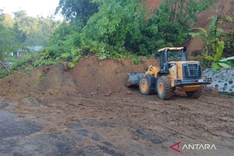 Bpbd Rejang Lebong Siagakan Alat Berat Di Jalur Mudik Lebaran