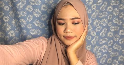 INSPIRASI NUDE MAKEUP LOOK