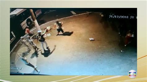 Vídeos mostram suspeito de ofender esfaquear e matar gay na Paulista polícia apura homofobia