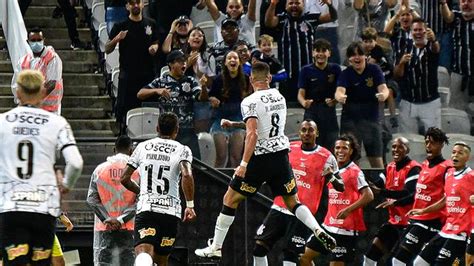 Futebol Globo Cbn Os Gols De Corinthians X Ponte Preta Pelo