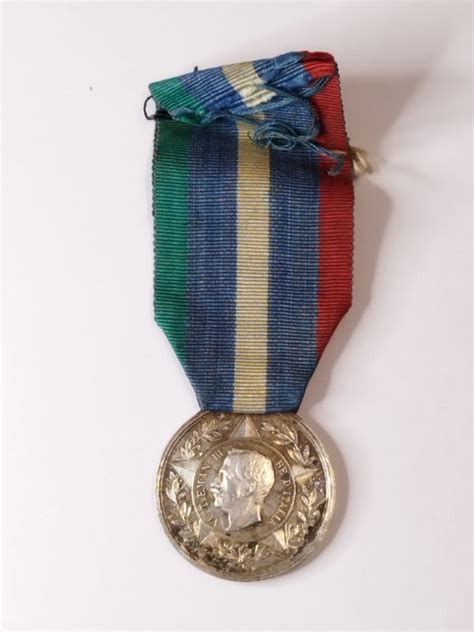 Italien Medaille für Viktor Emanuel III VETERANEN und Catawiki