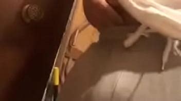 Playing With The Print XVIDEOS