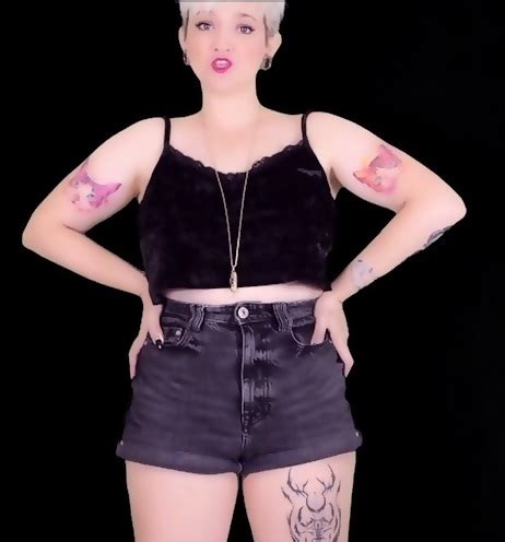 Azn Sph Short Hair Blonde