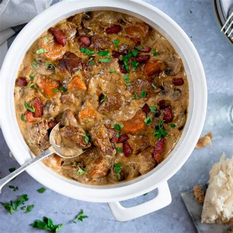 Creamy Chicken Pot Pie Nickys Kitchen Sanctuary