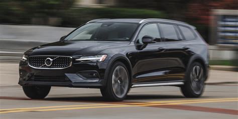 2024 Volvo V60 V60 Cross Country Review Pricing And Specs